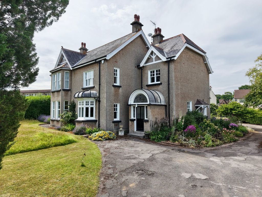 Property photo 1 of 26