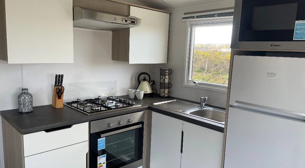 Property photo 3 of 9 3