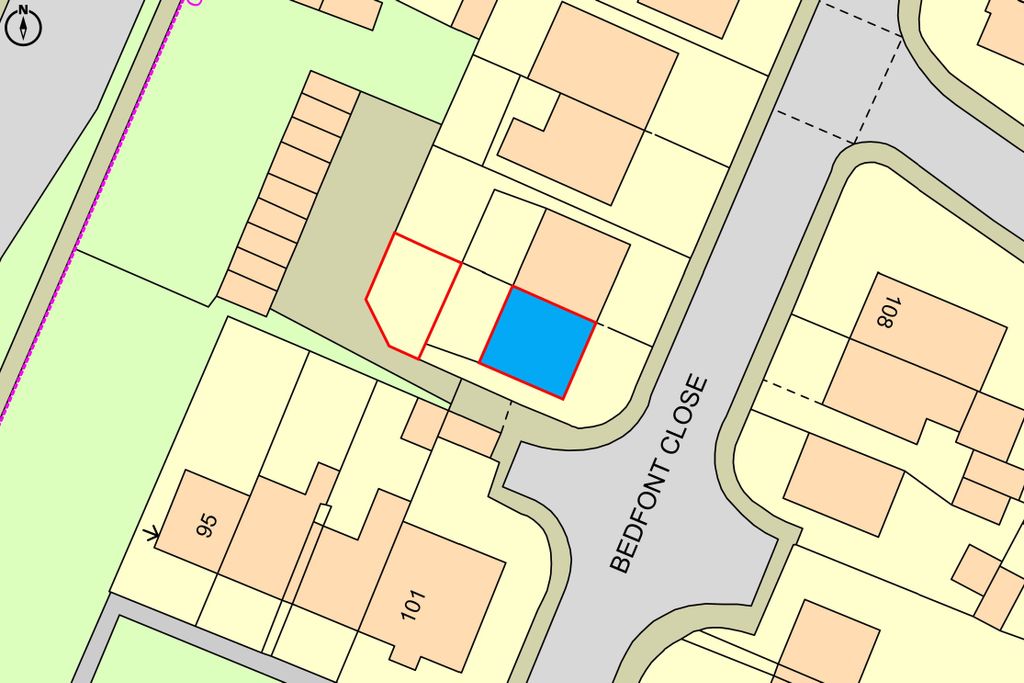 Property photo 2 of 11 105 Bedfont Close, Feltham, Tw14 8Lh