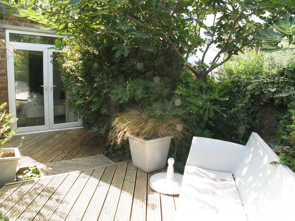 Property photo 2 of 3