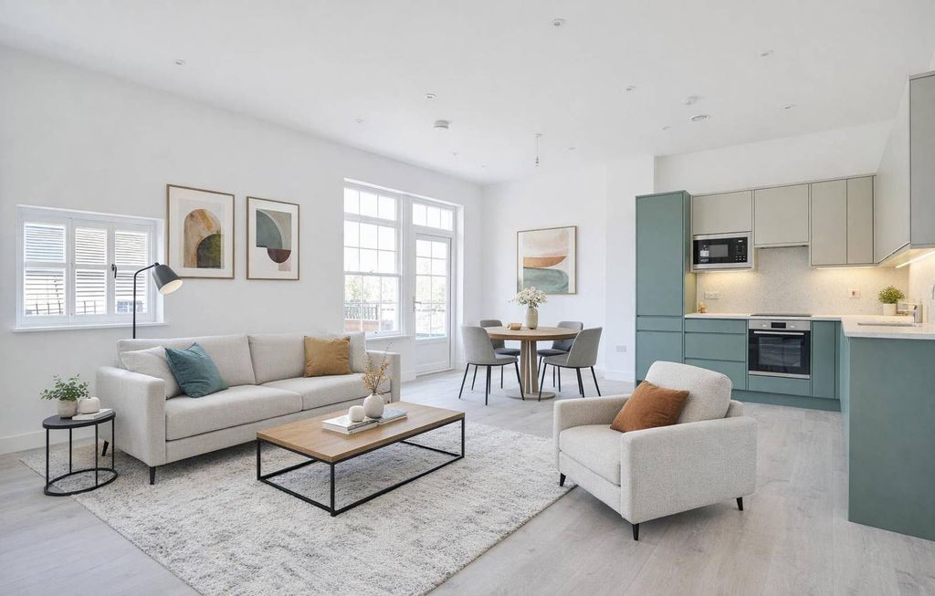 Property photo 1 of 5