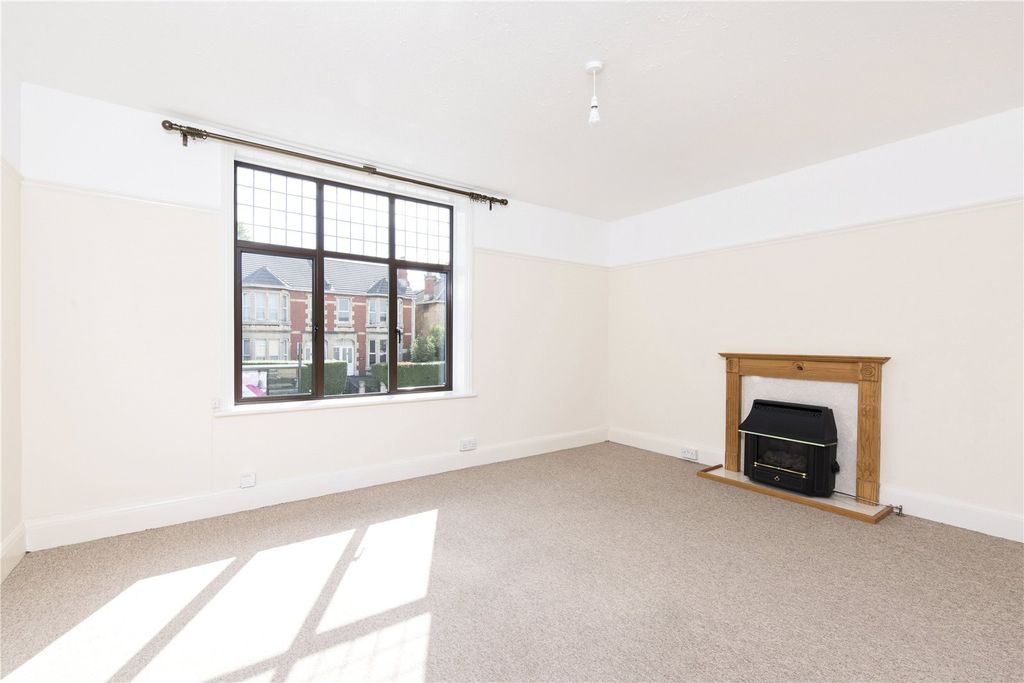 Property photo 2 of 10 Picture No. 01