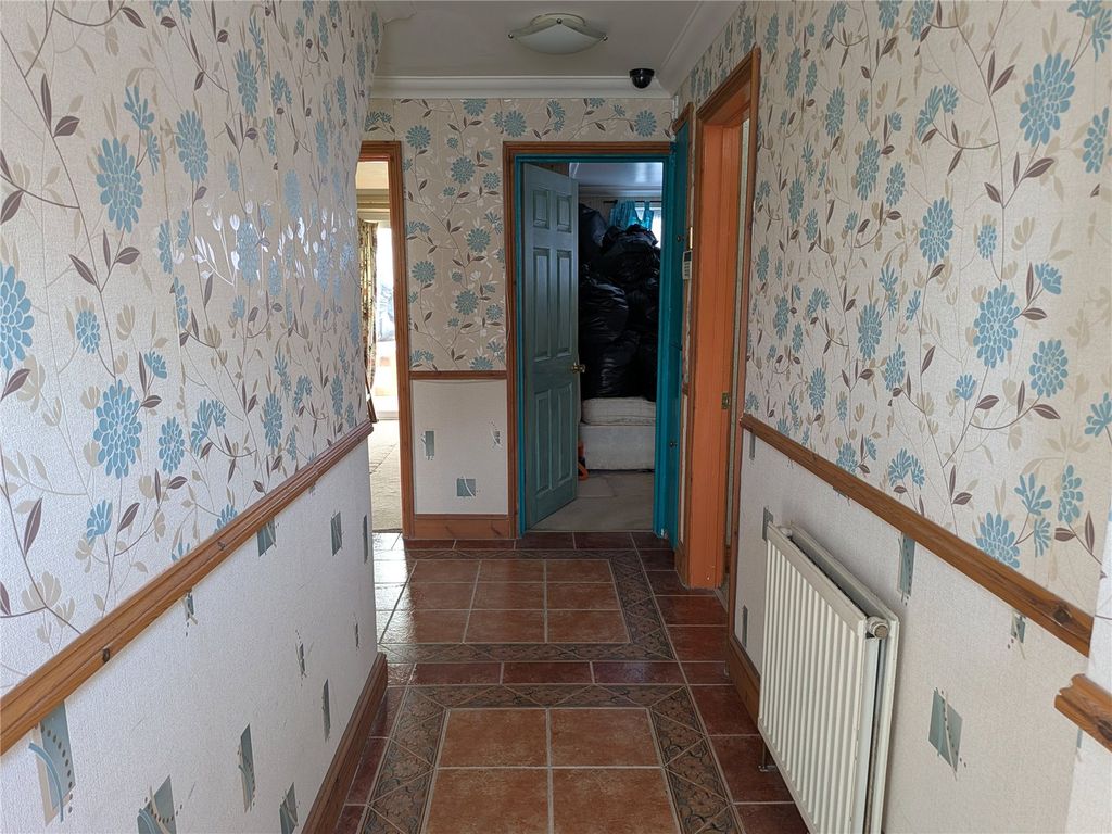 Property photo 2 of 12 Picture No. 04