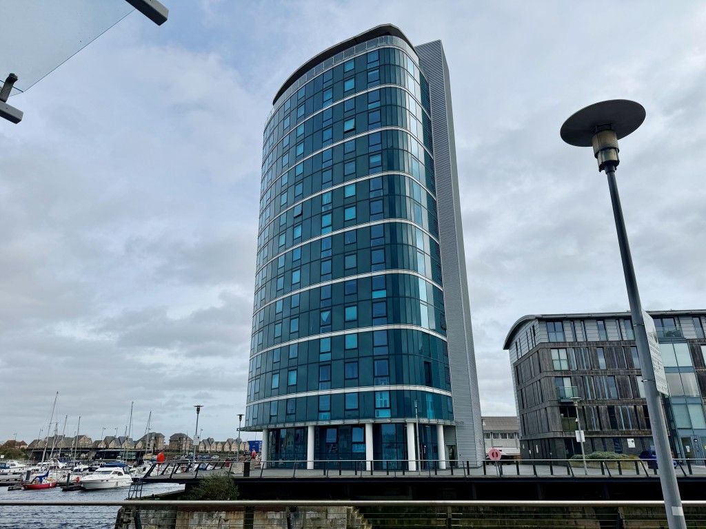 Property photo 1 of 8 Marina Point East