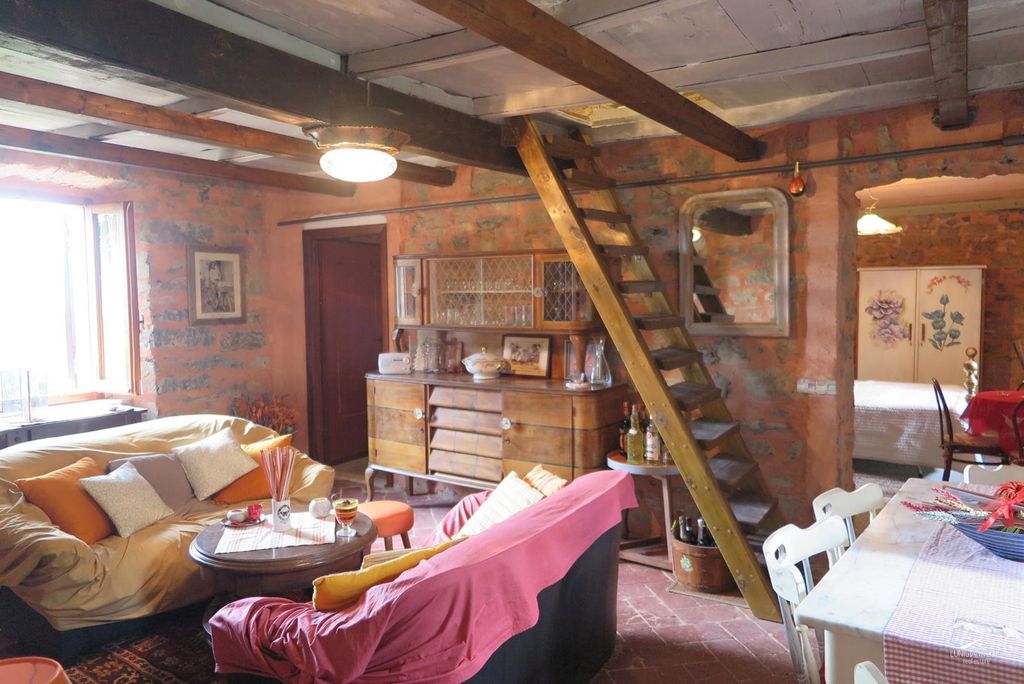 Property photo 3 of 30