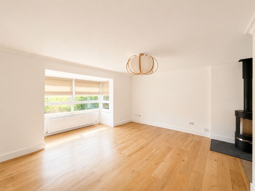 Property photo 2 of 29