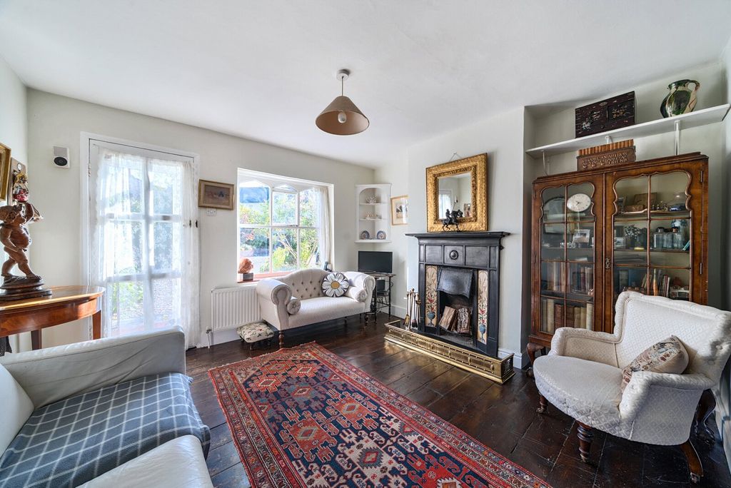 Property photo 3 of 11 Picture No. 20