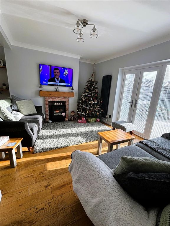 Property photo 2 of 17 Reception Room