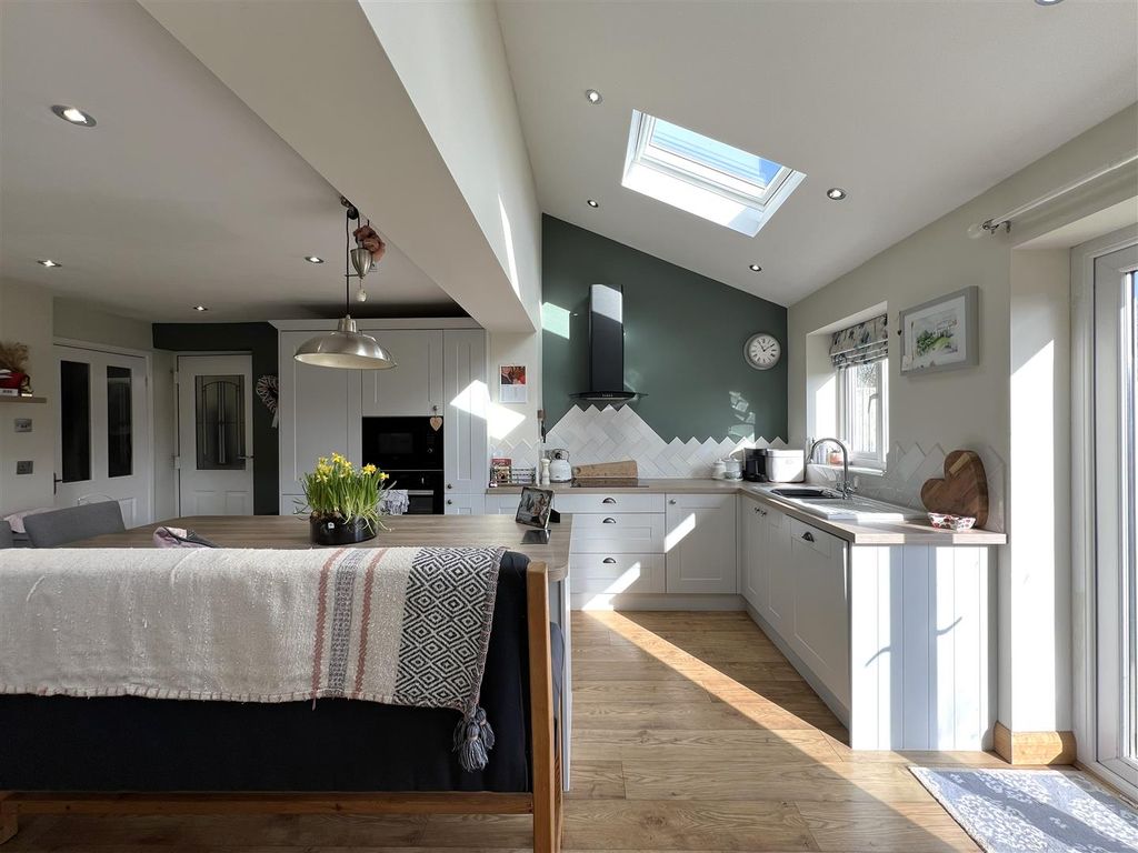 Property photo 2 of 19 Img_3787.Jpg