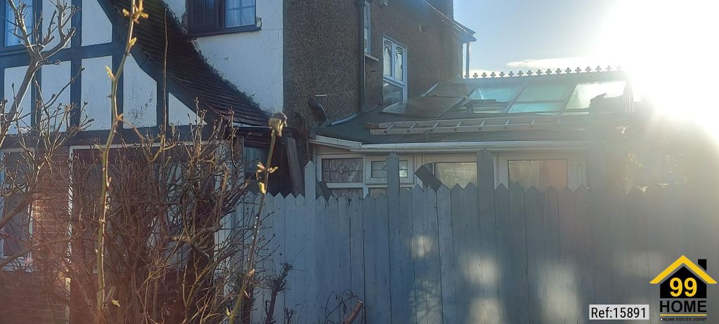 Property photo 3 of 27 Photo 2