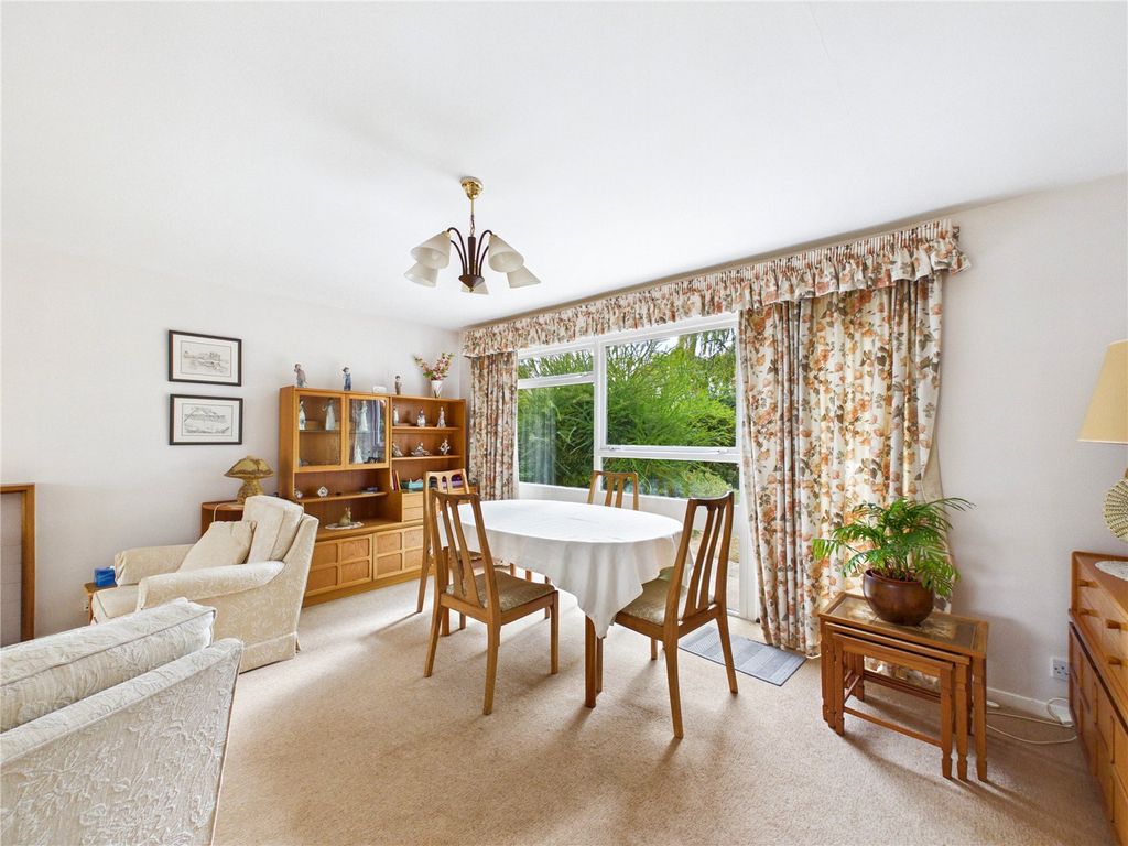 Property photo 3 of 14 Picture No. 12