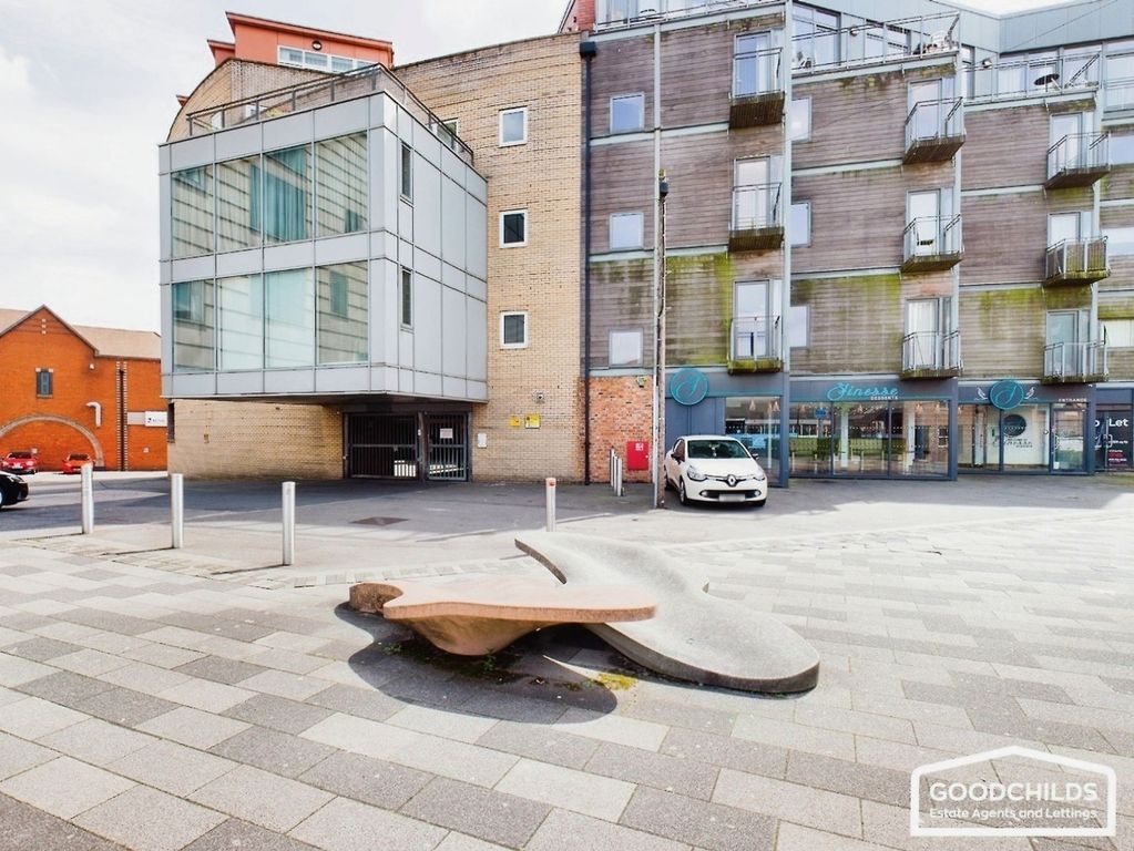 Property photo 1 of 7