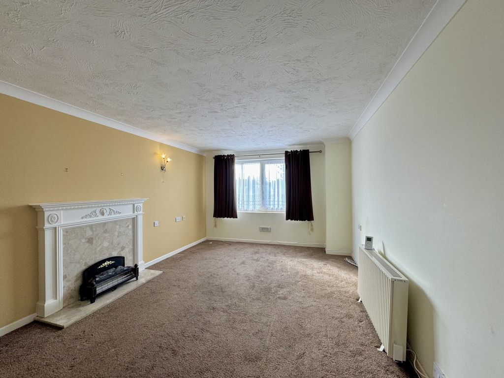 Property photo 3 of 12 Picture No. 06
