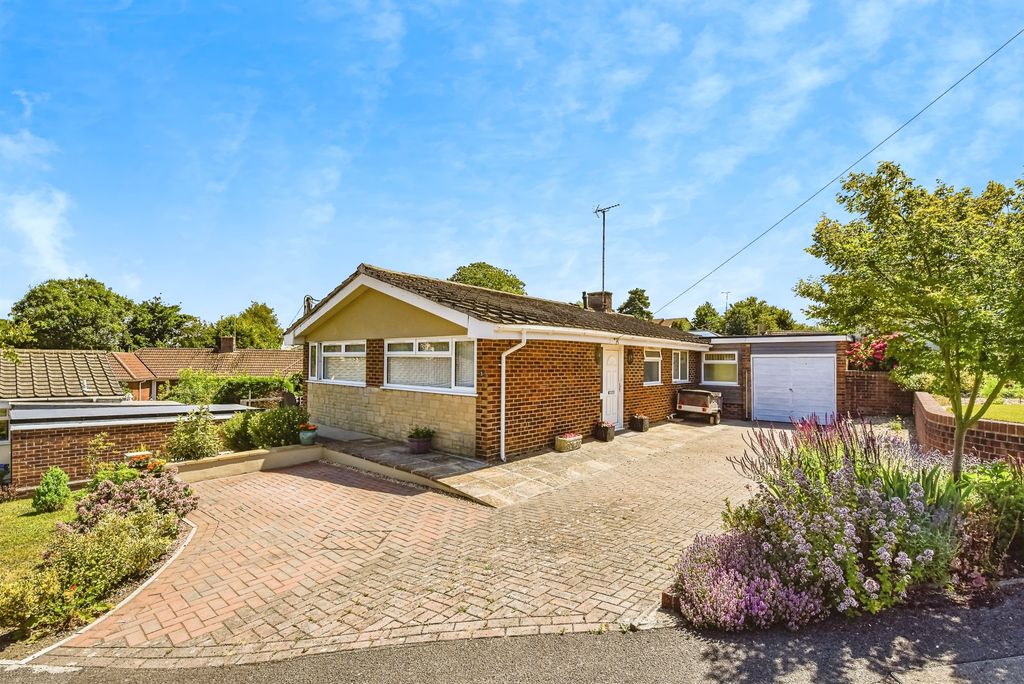 Property photo 1 of 15