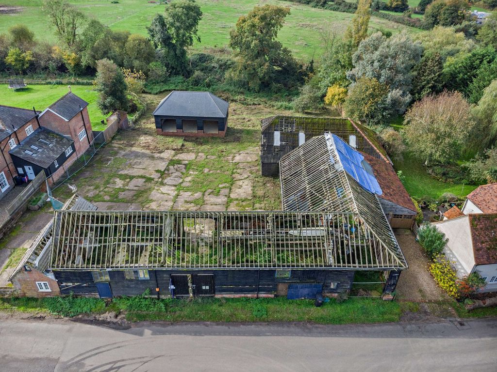 Property photo 2 of 7 Current Barns