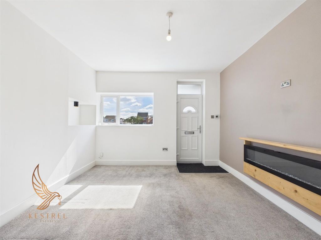 Property photo 1 of 15 Cam03976G0-Pr0396-Still001.Jpg