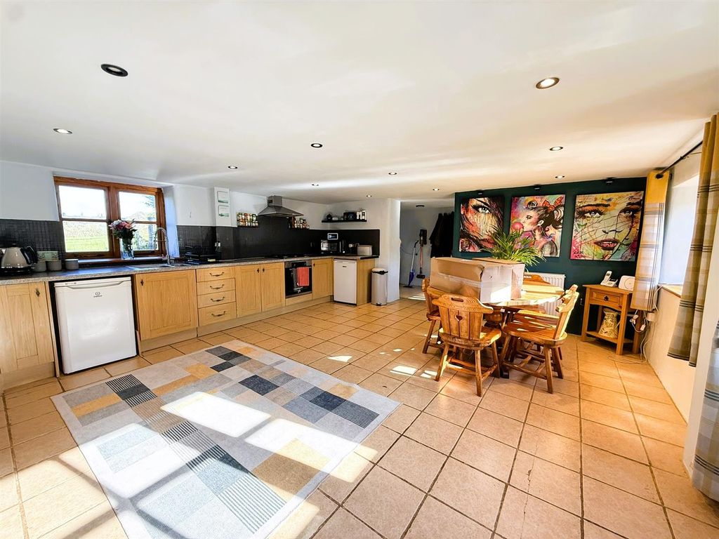 Property photo 2 of 14 Open Plan Living Area