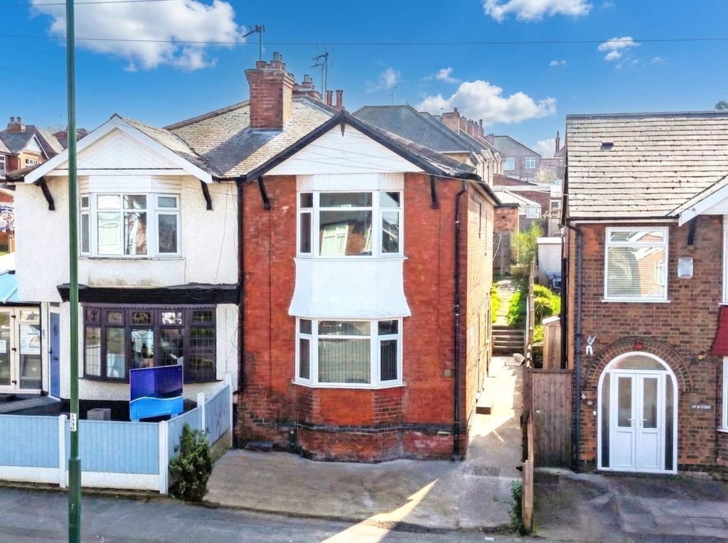 Property photo 1 of 14 Front