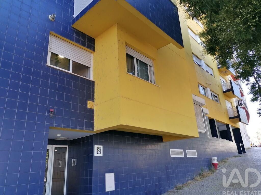 Property photo 1 of 20