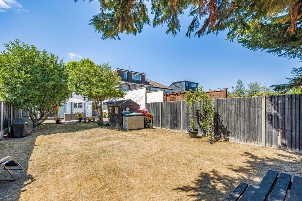 Property photo 2 of 11 5343193