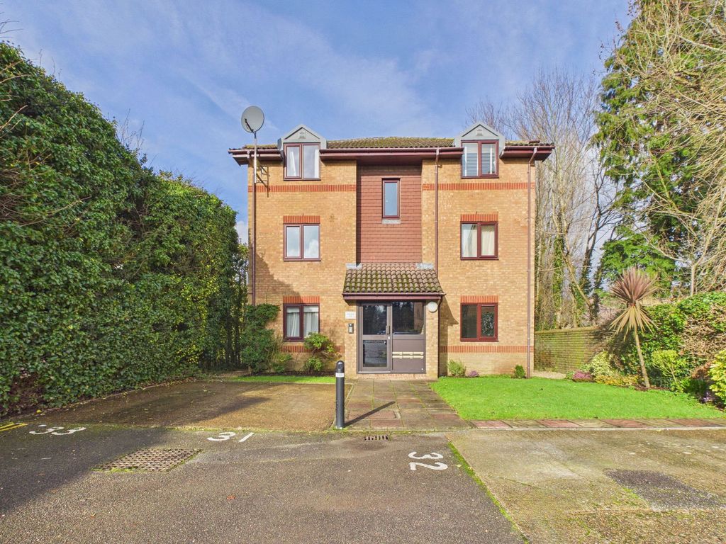 Property photo 1 of 9