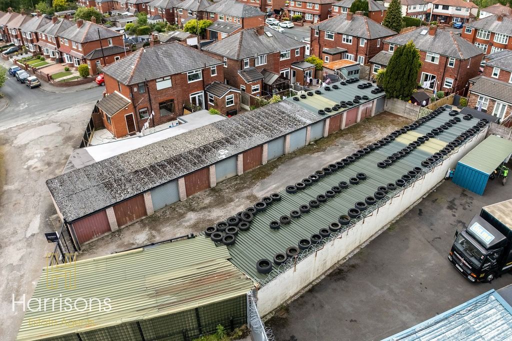 Property photo 3 of 9 5171792