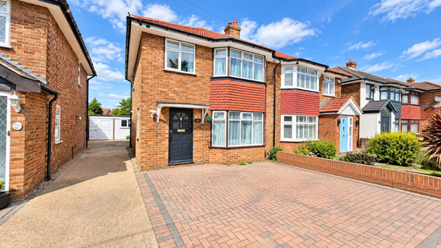 Property photo 1 of 16