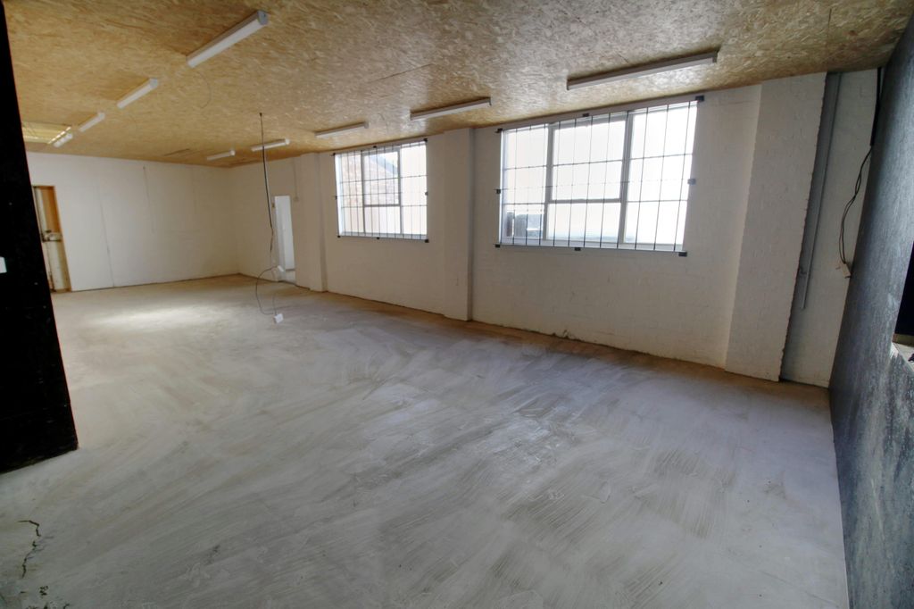 Property photo 3 of 6 Internal Gf.Jpg