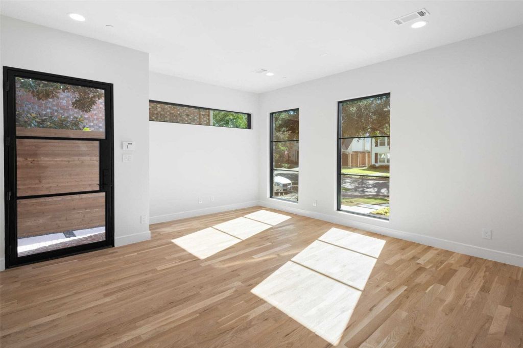 Property photo 2 of 24 <Alttext/>