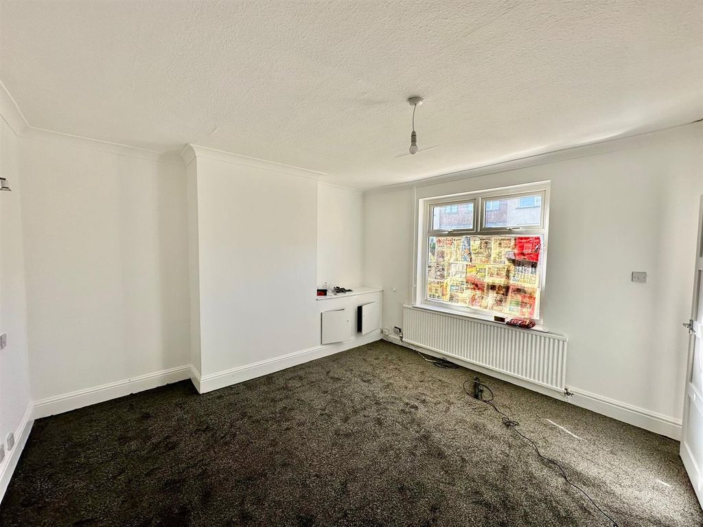 Property photo 2 of 12 Whatsapp Image 2025-09-21 At 14.48.27_3Bfa4Bd3.Jpg