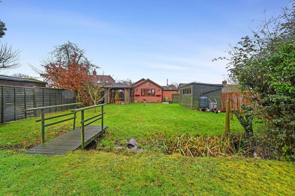 Property photo 1 of 22