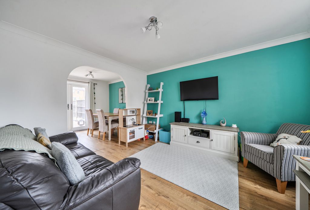 Property photo 2 of 15 1499116 (1).Jpg