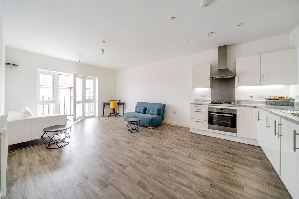 Property photo 2 of 17 Picture No. 03