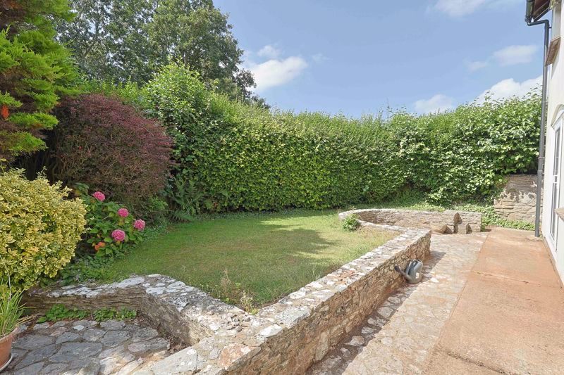 Property photo 2 of 12 Photo 2
