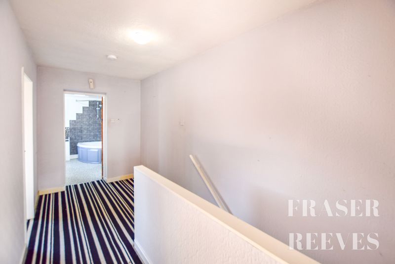 Property photo 2 of 18 Landing