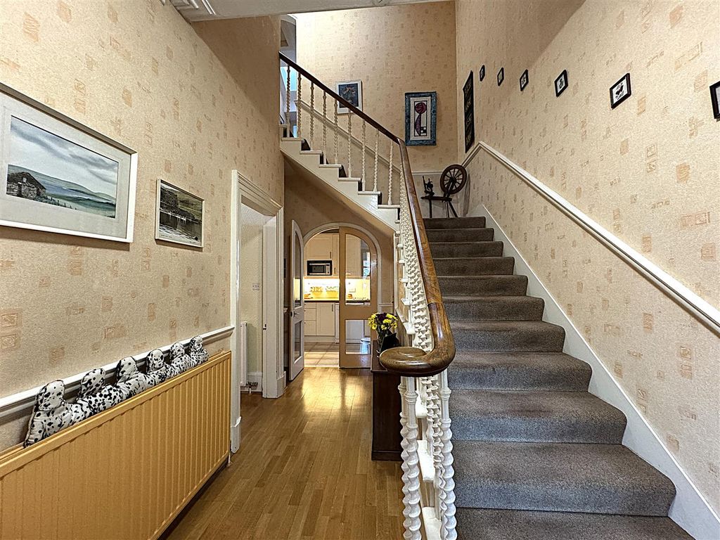 Property photo 2 of 16 Entrance Stairway.Jpg