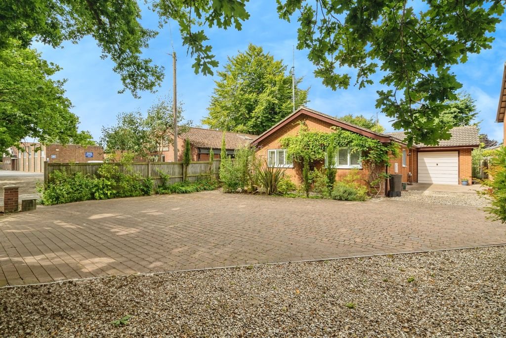Property photo 1 of 17 Photo
