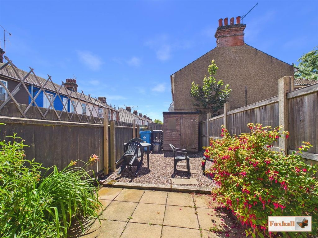Property photo 2 of 12 Rear Garden