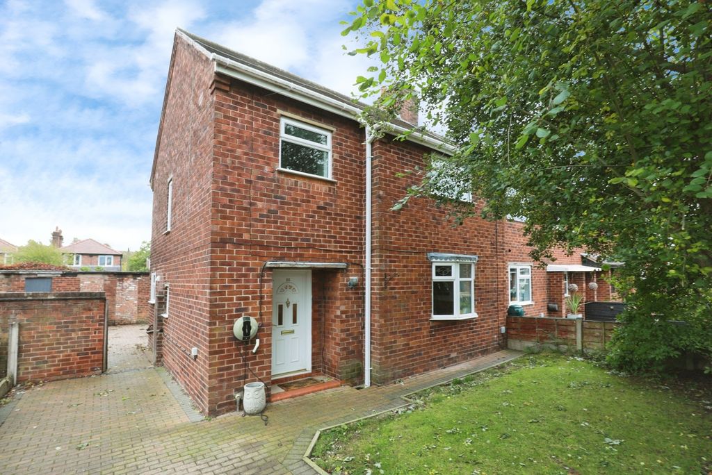 Property photo 1 of 17 Photo