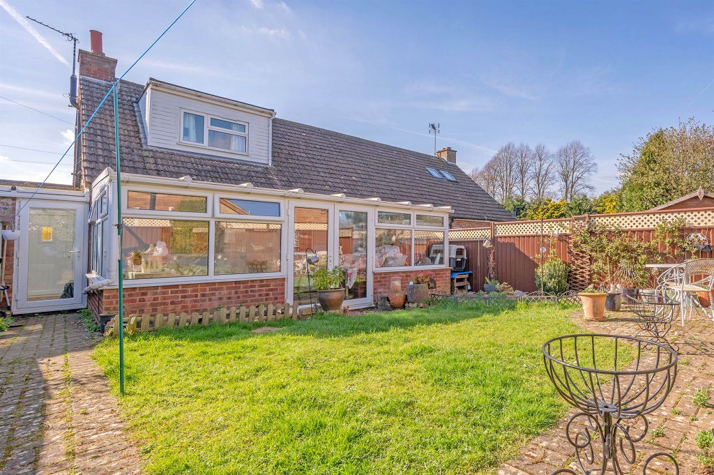 Property photo 2 of 11