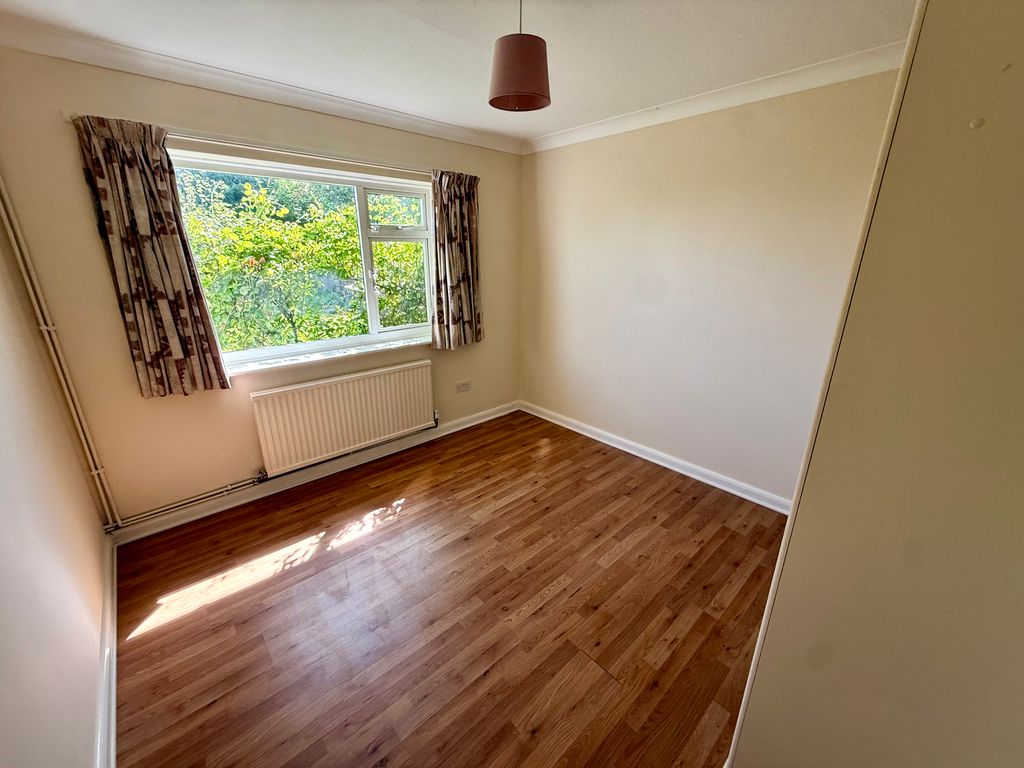 Property photo 1 of 2