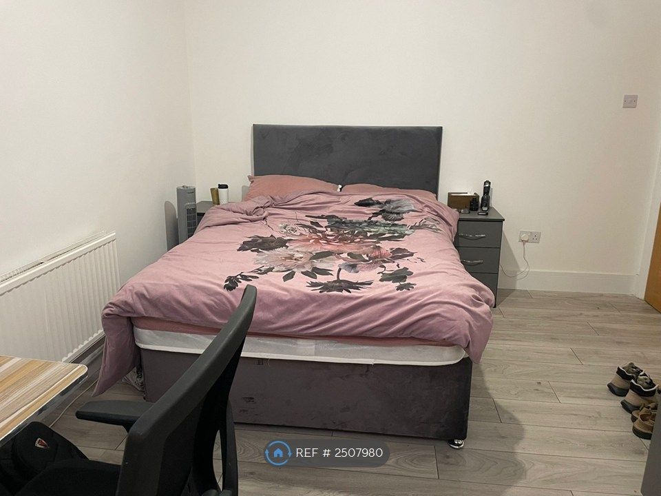 Property photo 3 of 4