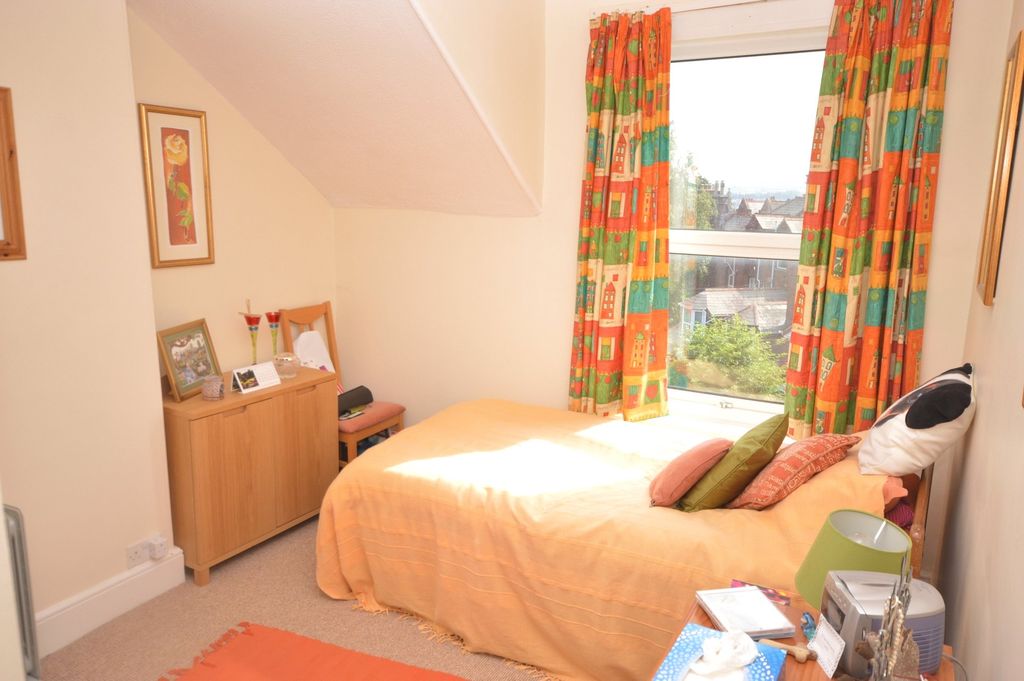 Property photo 3 of 7 Picture No. 09