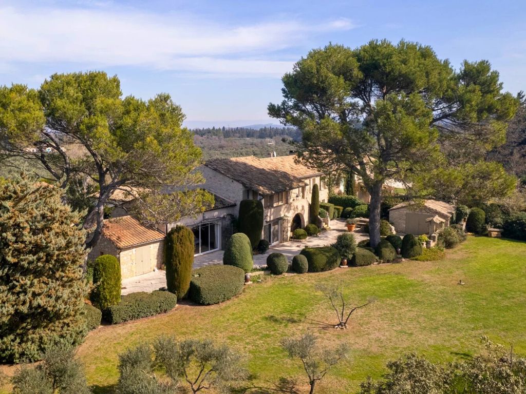 Property photo 1 of 3