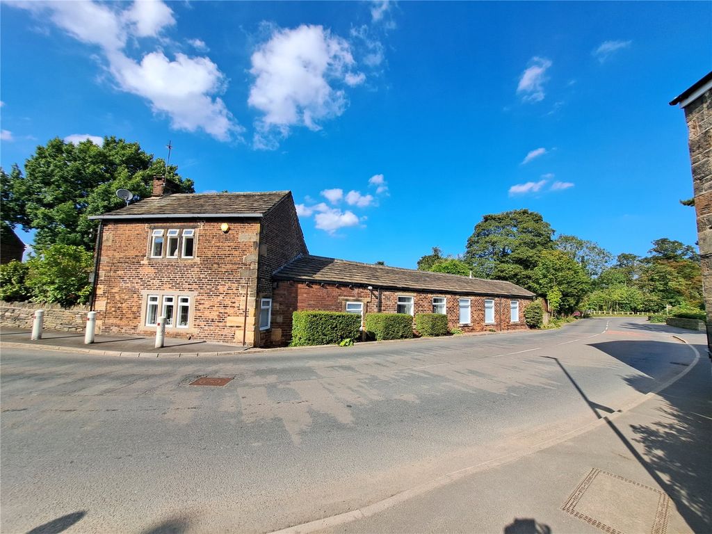 Property photo 3 of 45 Picture No. 35