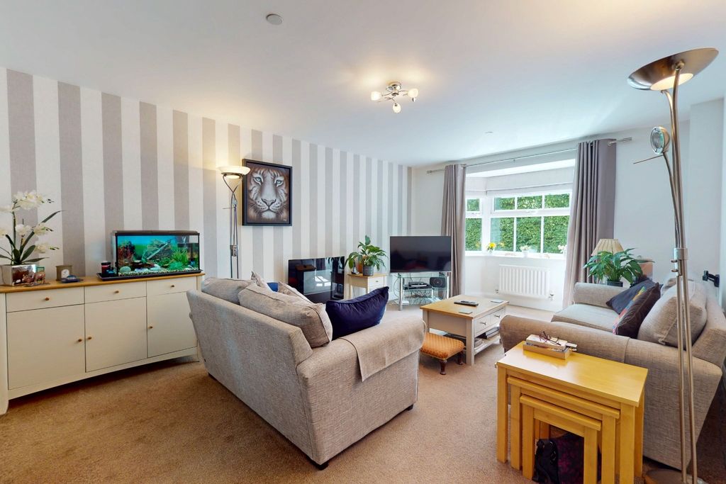 Property photo 3 of 35 5119113
