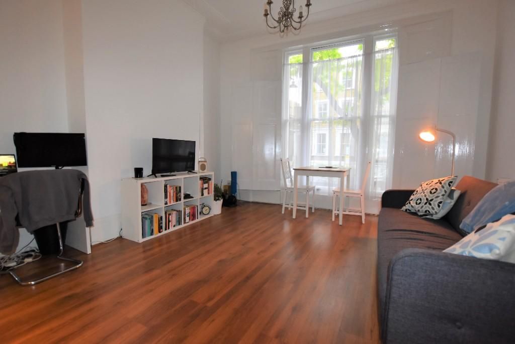 Property photo 3 of 11