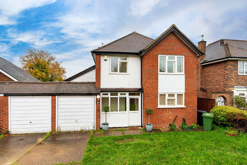 Property photo 3 of 26