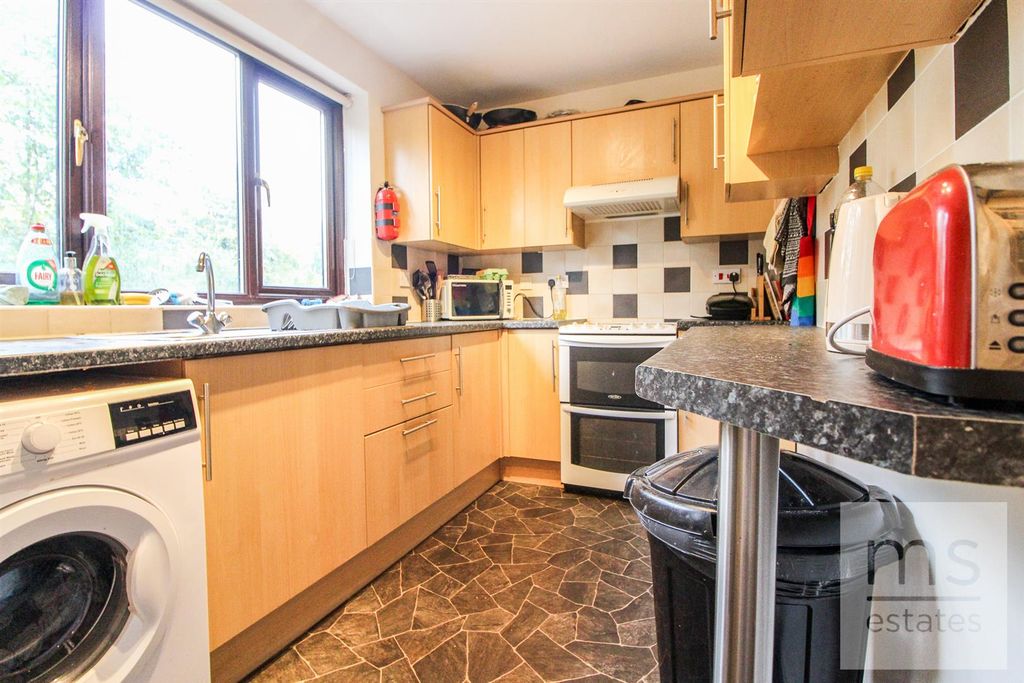 Property photo 2 of 10 Img_7732.Jpg