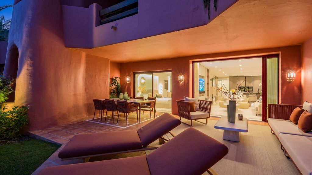 Property photo 3 of 40